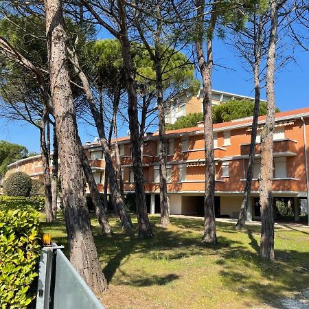 Condominio Salisburgo Bibione Exterior photo